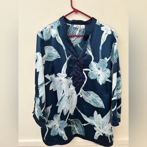 CATO Women’s  Long Sleeve Blue/White Floral Blouse -Sz XL